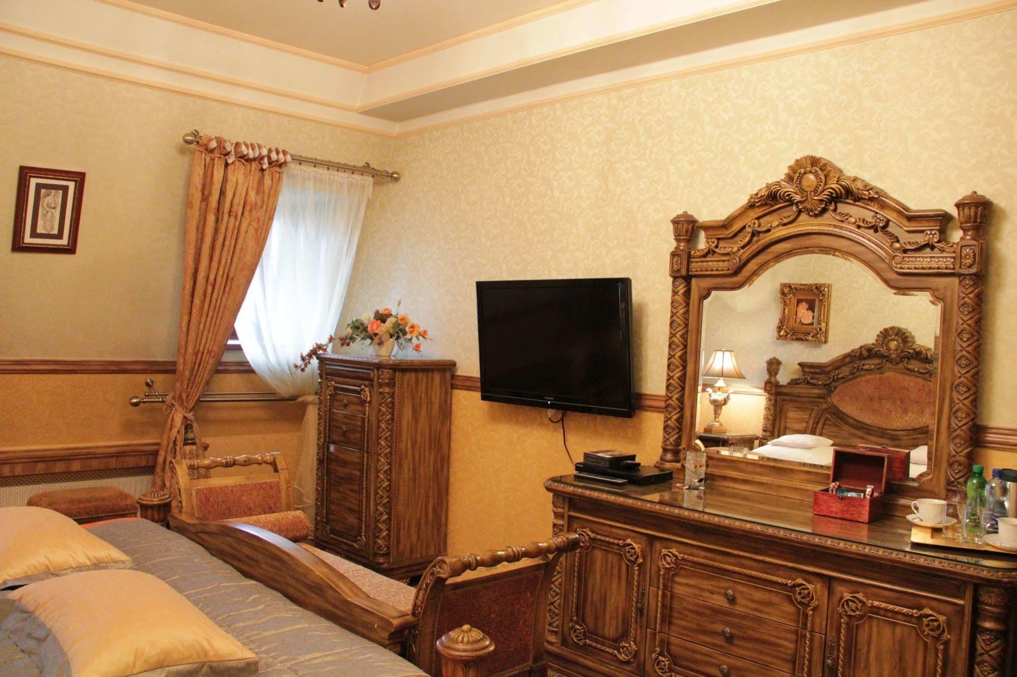 Hotel Europa กาลิช ภายนอก รูปภาพ